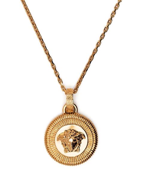 pendentif femme versace|versace necklace farfetch.